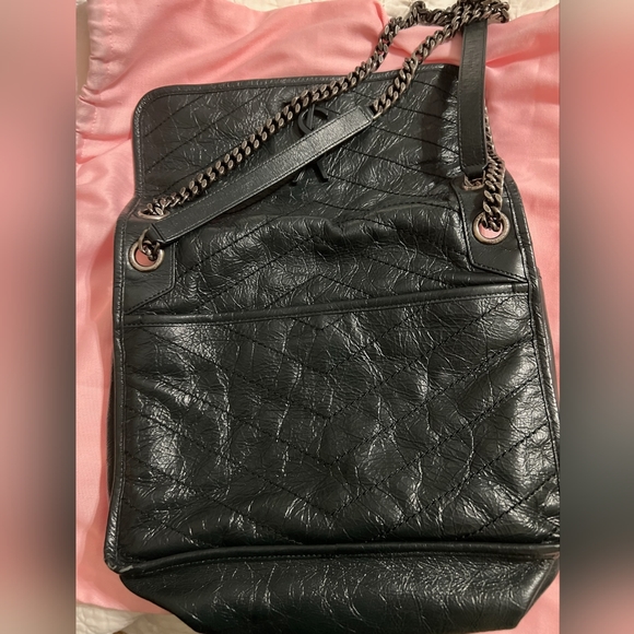 YSL Saint Laurent Niki Medium Chain Bag In Crinkled Vintage Leather-DARK GREEN - Picture 11 of 11